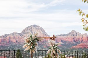 Sedona Sky Ranch Lodge Wedding - danielleholmanwedding.com